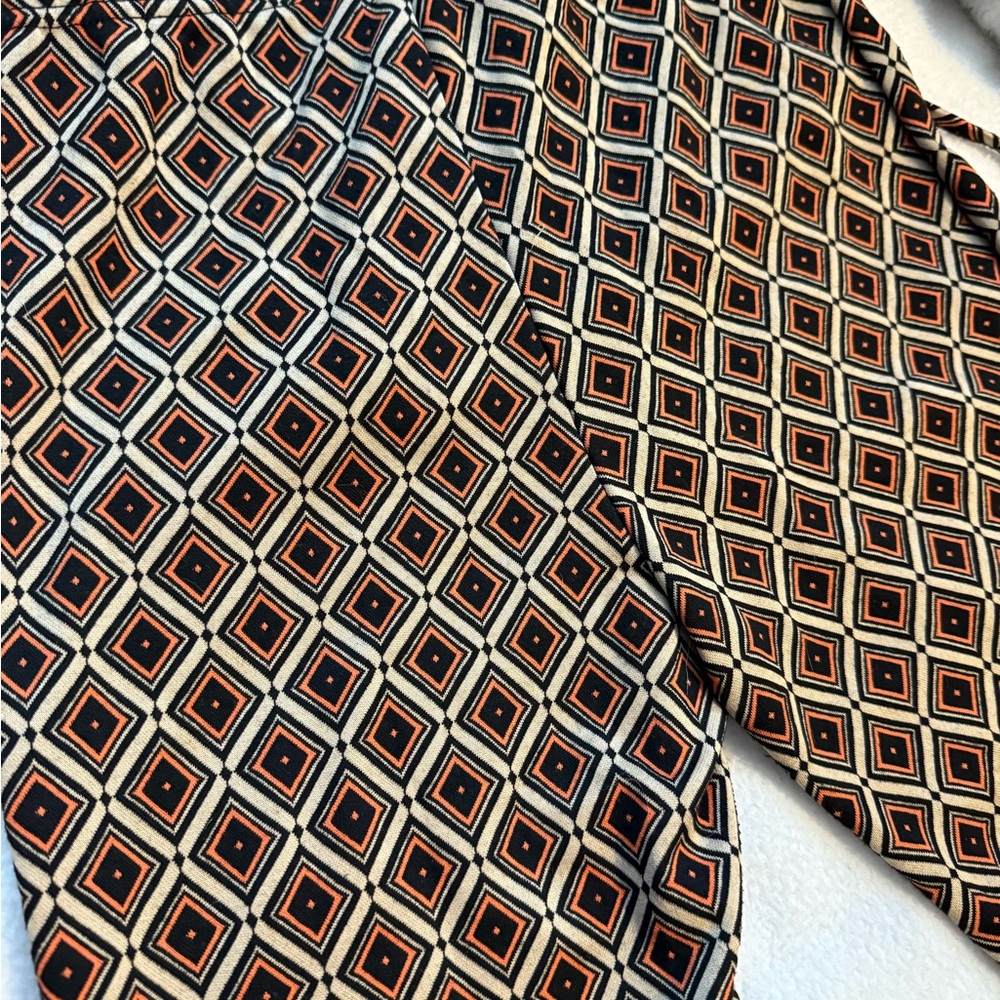 Geometric Patterned Flare Pants - image 3